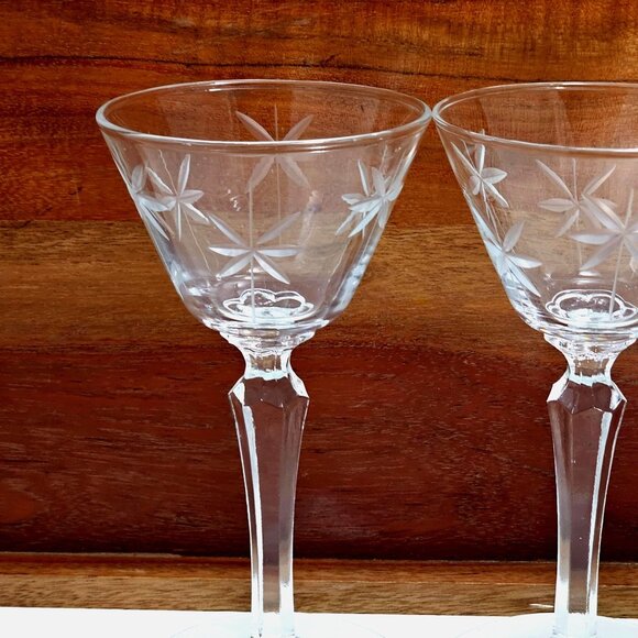 2 Libbey Candlelight Liquor Cocktail Glasses 5.5” cut glass starlight stars MCM - Picture 3 of 7